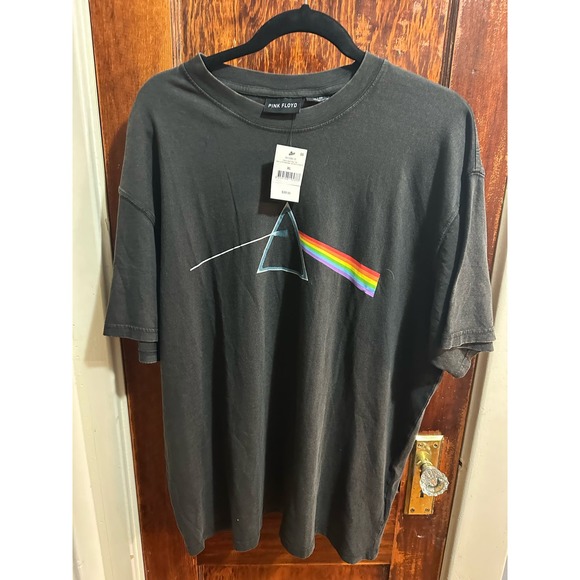 New with tags Men’s XL Dark Side of the Moon Pink Floyd T-shirt - Picture 2 of 4